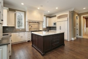 Mixing Different Materials and Finishes in Your Kitchen
